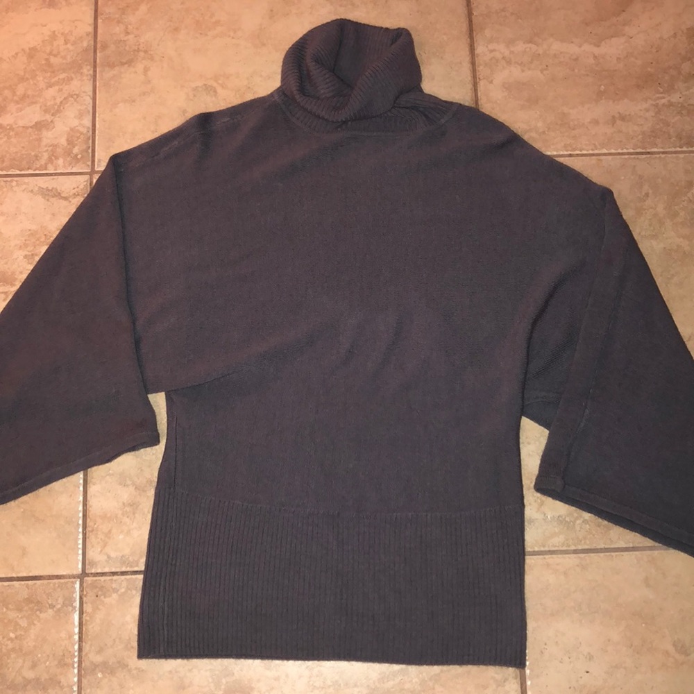BCBG MaxAzria Turtle Neck Grey